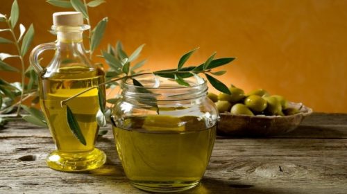Popular Olive Oil Brands Available In India for cooking