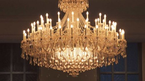 Vastu tips for Chandelier to bring more happiness Into your home